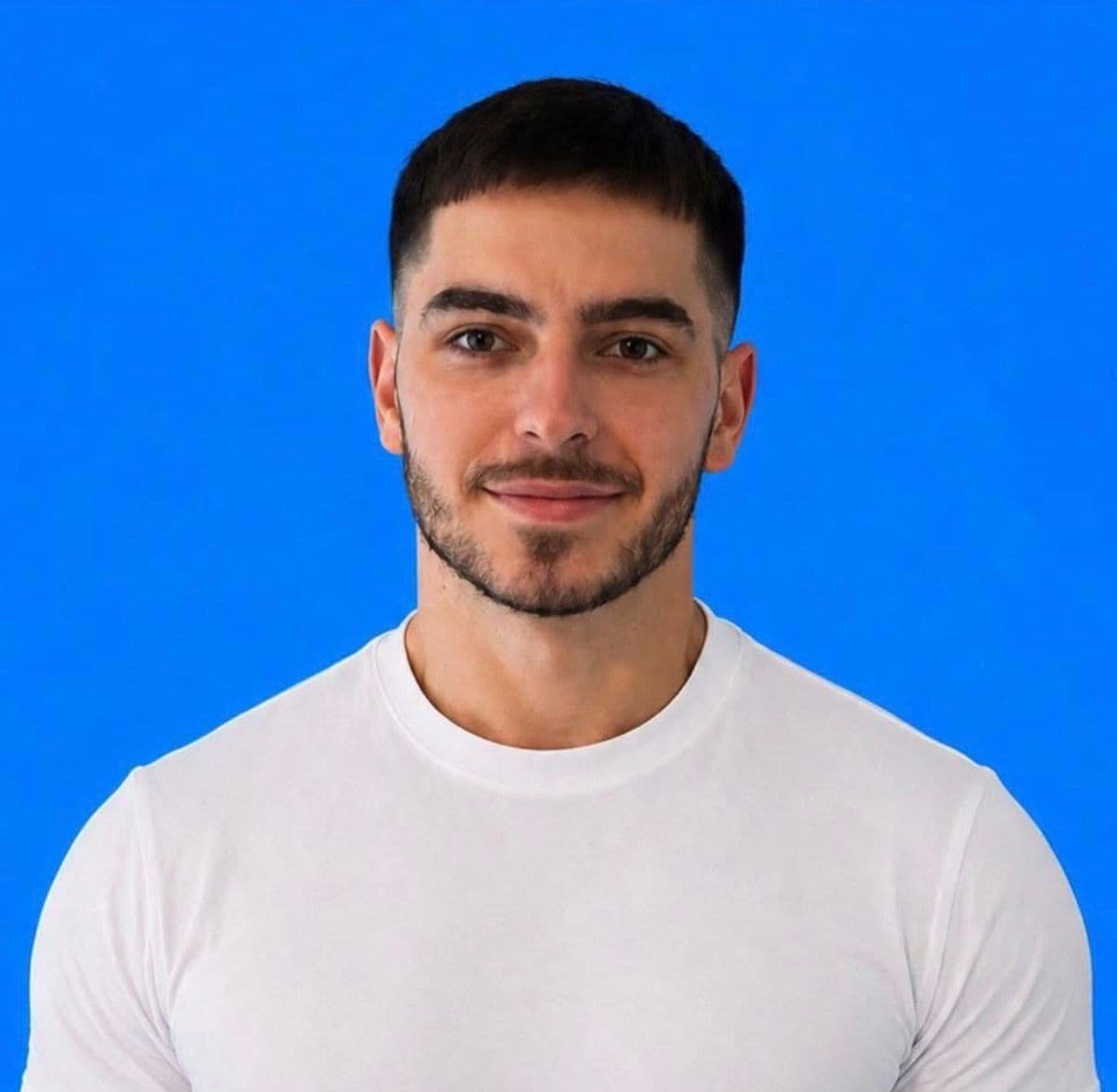 Romain — coach spécialiste du métabolisme féminin